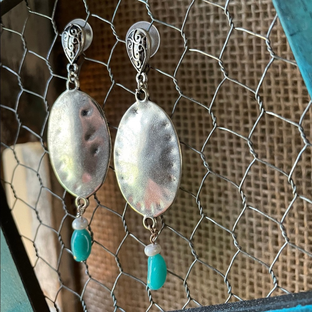Hammered Metal Jewel Dangle Earrings